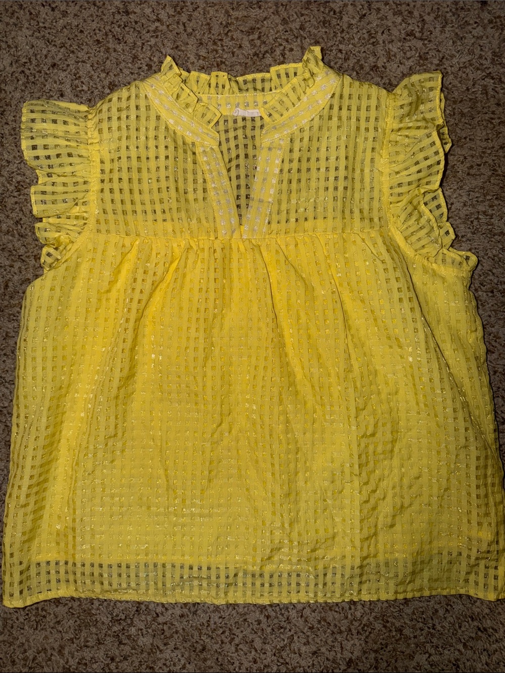 Andthewhy xl ruffle sleeve blouse